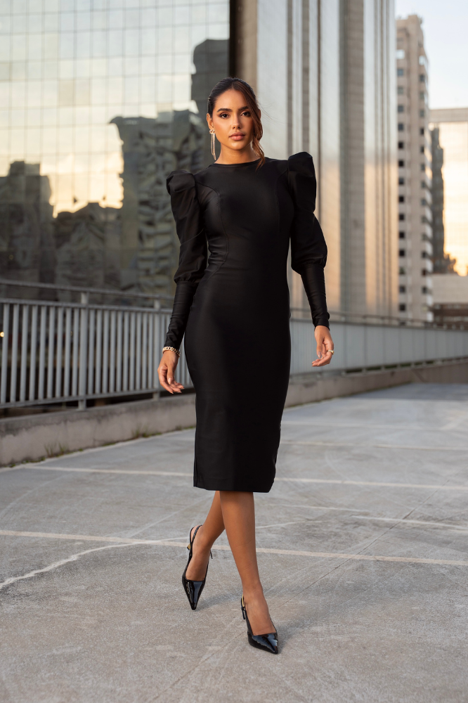 Vestido Longuete Manga Longa Princesa Decote Aurora Caviar